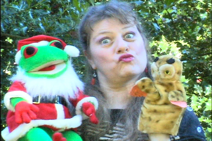 <i>mel owl & santa frog photo</i>